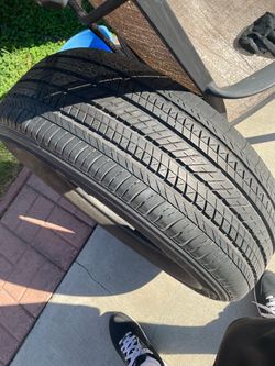 245/60 R18  Tire