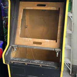 Empty Dynamo Arcade Cabinet