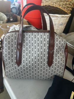 Fossil purse