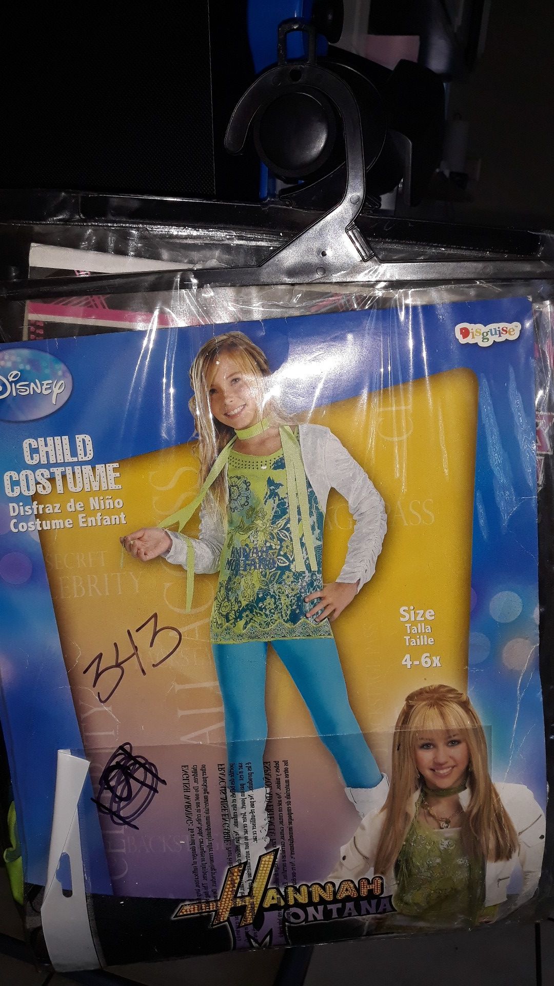 Hanna Montana costume $8