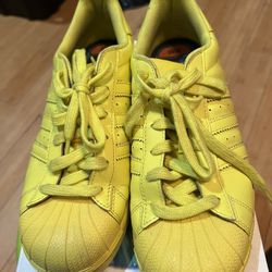 Pharrell Adidas Yellow 