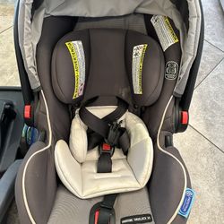 Graco Snugride Snuglock 35 And Stroller