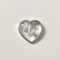 18KT White Gold 0.07CT Round Diamond Heart Pendant