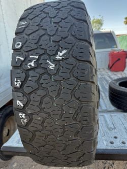 4 TIRES 275/70/18