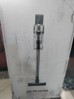 **Brand New** Samsung Jet 90 Cordless Stick Vacuum AND extra battery