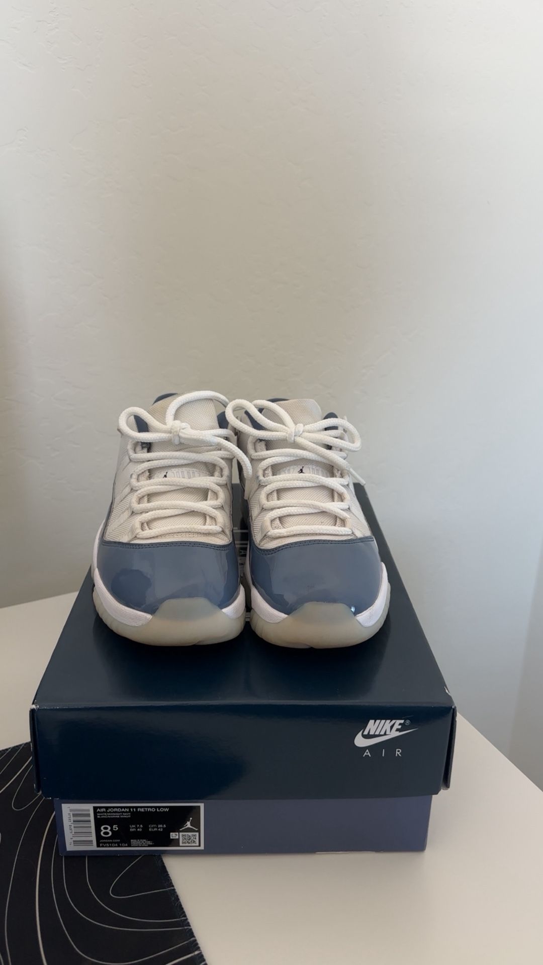 Jordan 11 “Diffused Blue” Sz 8.5