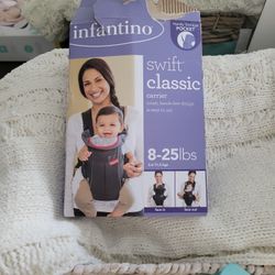 Infantino Carrier Classic