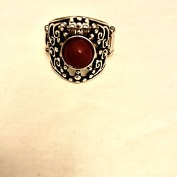 Paparazzi Red Stretchy Ring-new-reduced! Send Message To Meet Nearby😉 