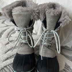 Northside Suede And Rubber Snow Boots (Size 1)