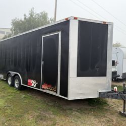 Enclosed Trailer V Nose 