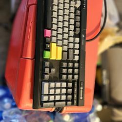 Corsair K70. Missing 1 Button