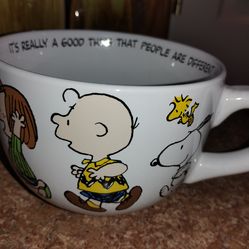 Peanuts Cartoon Coffee Mug/Soup Bowl! Extra large! Brand New!