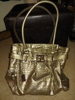 GIA MILANI HANDBAG