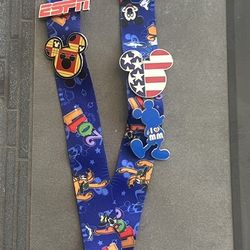 2011 DISNEY LANYARD BUNDLE W/TRADING PINS