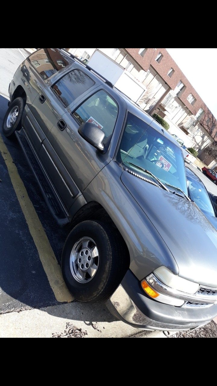 2002 Chevrolet Suburban