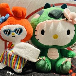 Hello Kitty Melody Plush Slap Band & Hello Kitty Plush Green Dinosaur Lot 2