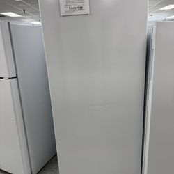 GE Garage Ready 21.3-cu ft Frost-Free Upright Freezer