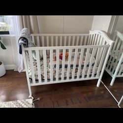 White Convertible Baby Crib