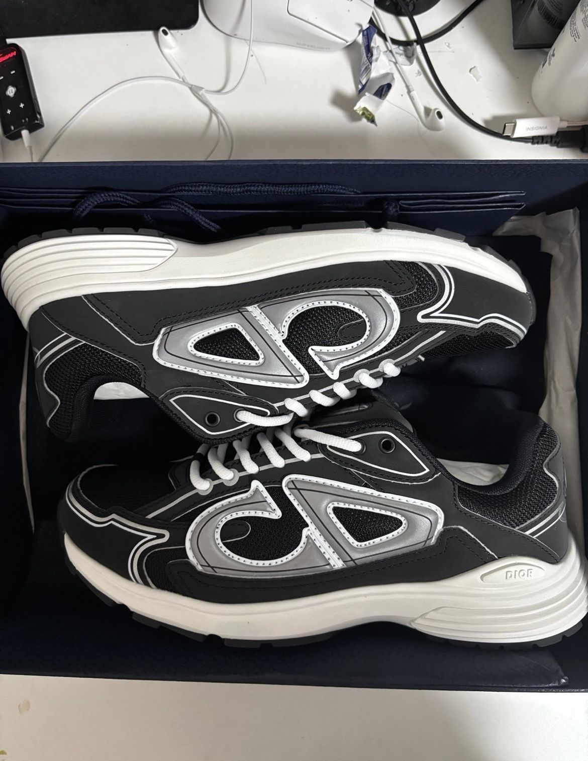 Dior B30