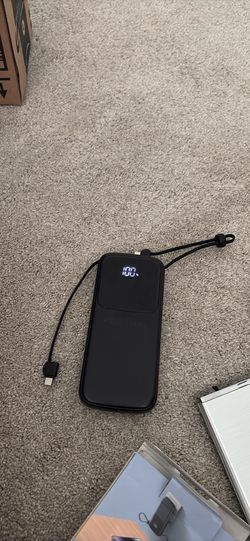 Wireless power bank