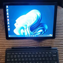 Microsoft Surface PRO 7 Touchscreen Like New Works Perfectly 