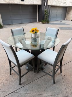 DINING TABLE SET