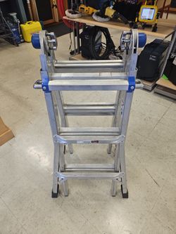 Werner MT-13 13ft. 300lb Multi Position Telescoping Aluminum Ladder 815653-1