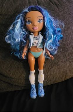 2019 Poopsie Rainbow Surprise Doll