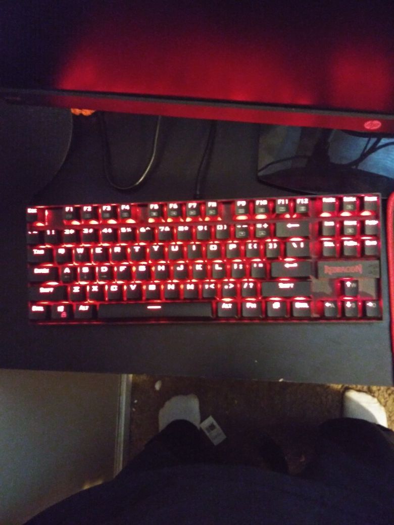 Red dragon keyboard, mouse and mousepad