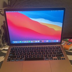 Rose Gold Mac Air 256 GB