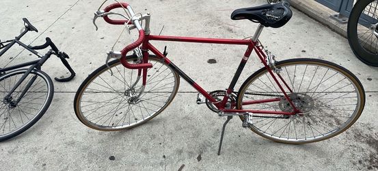 Red color road bike