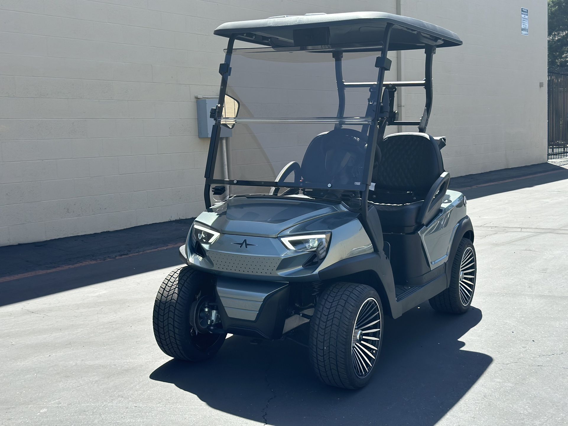 2023 2-pass Atlas (Ezgo/Club Car Collab) Golf Cart