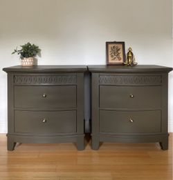 Oversized deep green nightstands