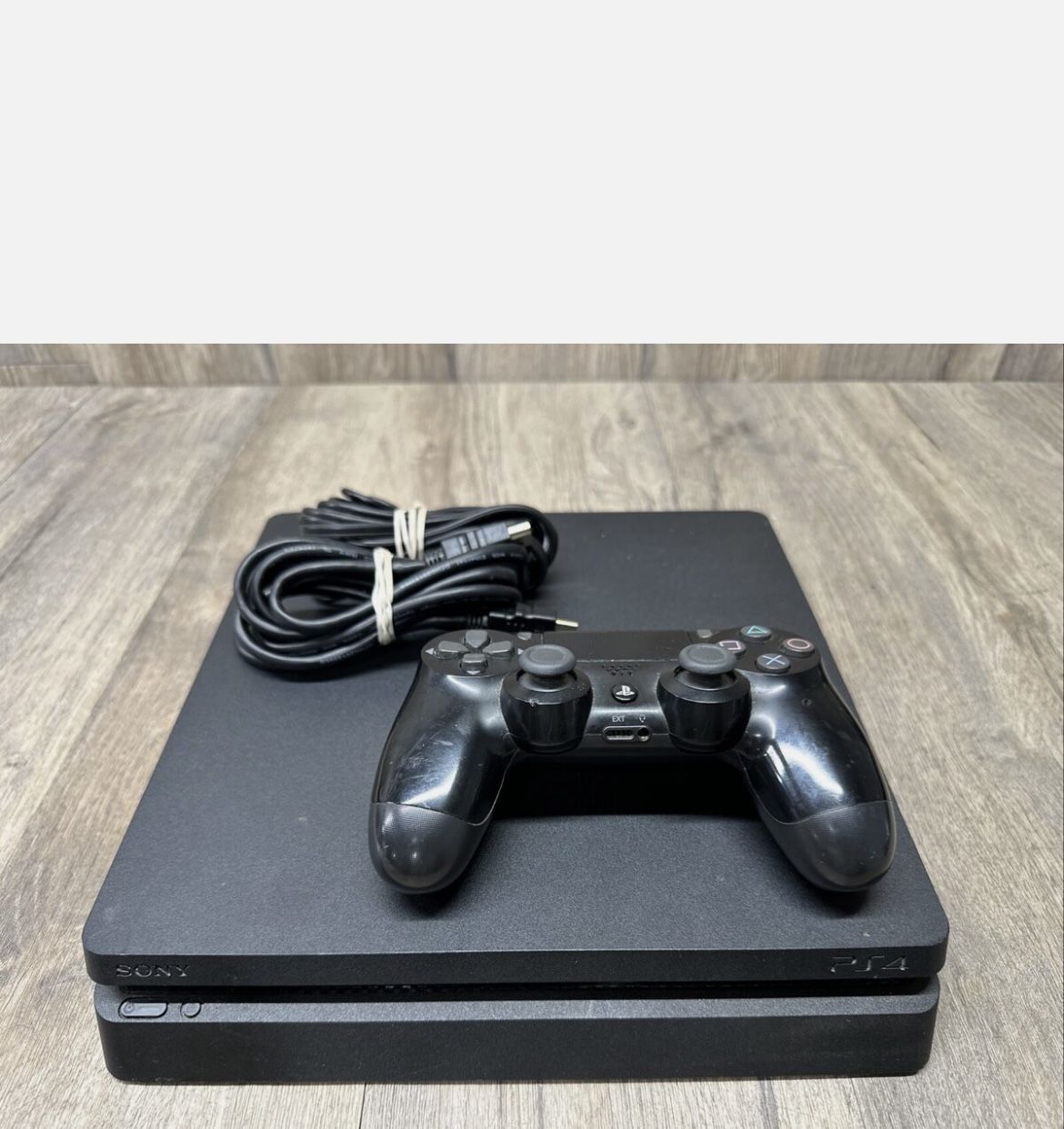 PS4 Slim