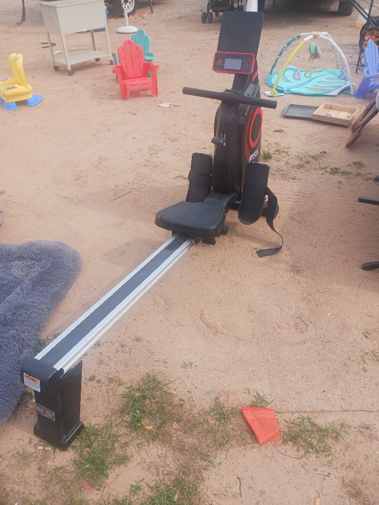 Circuit Fitness Rowing Machine