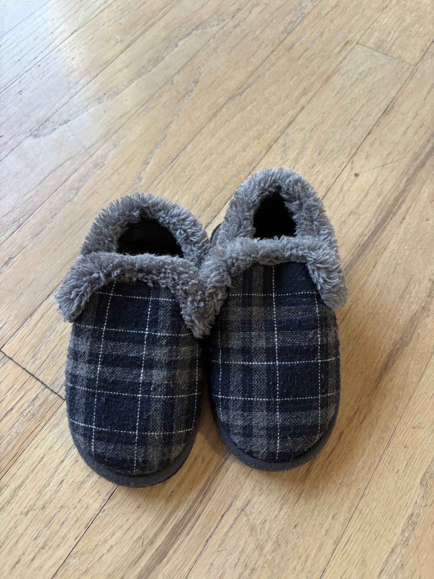 LIKE NEW Toddler Slippers