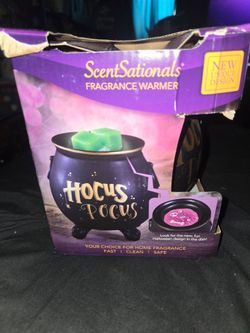 ScentSationals Hocus Pocus Cauldron Fragrance Wax Warmer, a fun Halloween-themed electric warmer shaped like a witch's cauldron with a festive removab