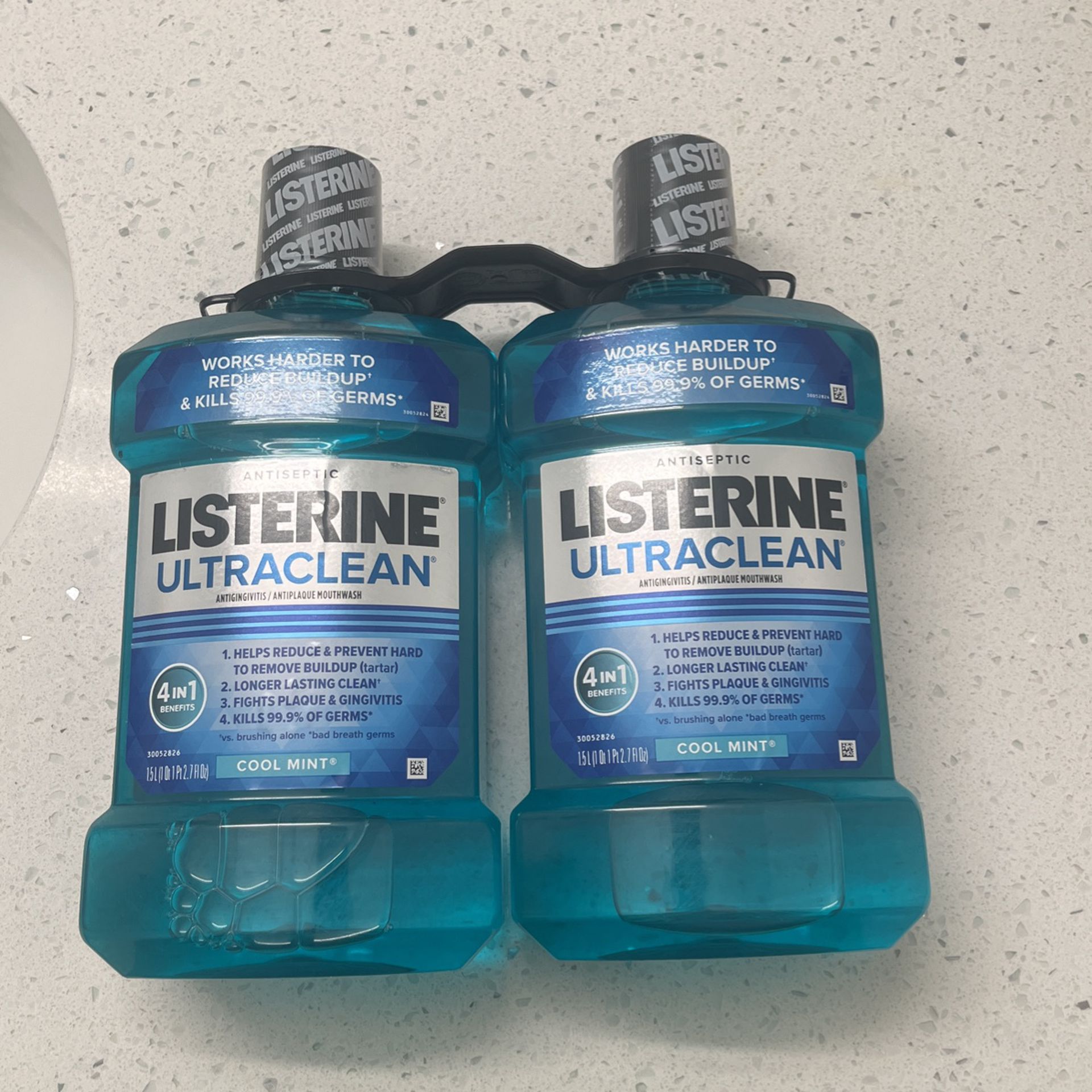 Listerine Mouthwash Pack And 3 Cans Of Glade