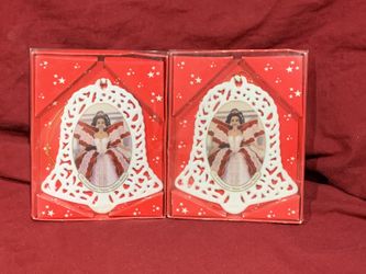 Barbie 1997 holiday ornament lot. 10th anniversary happy holidays Barbie.