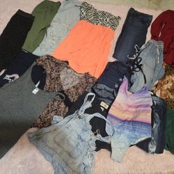 Pile Of XS Women's Clothes All For $5