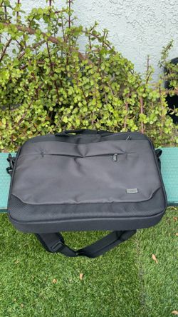 Case Logic ADVA-116 Advantage 15.6" Laptop Attache Black