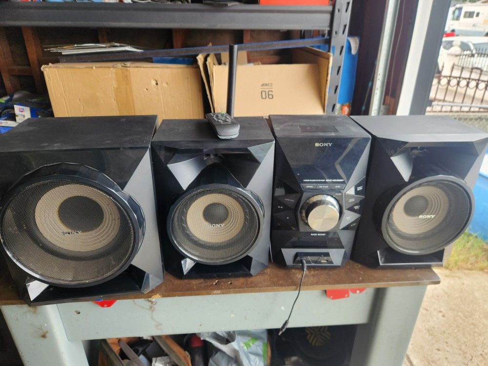 Sony Stereo