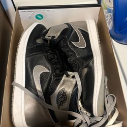 Jordan 1 Satin 