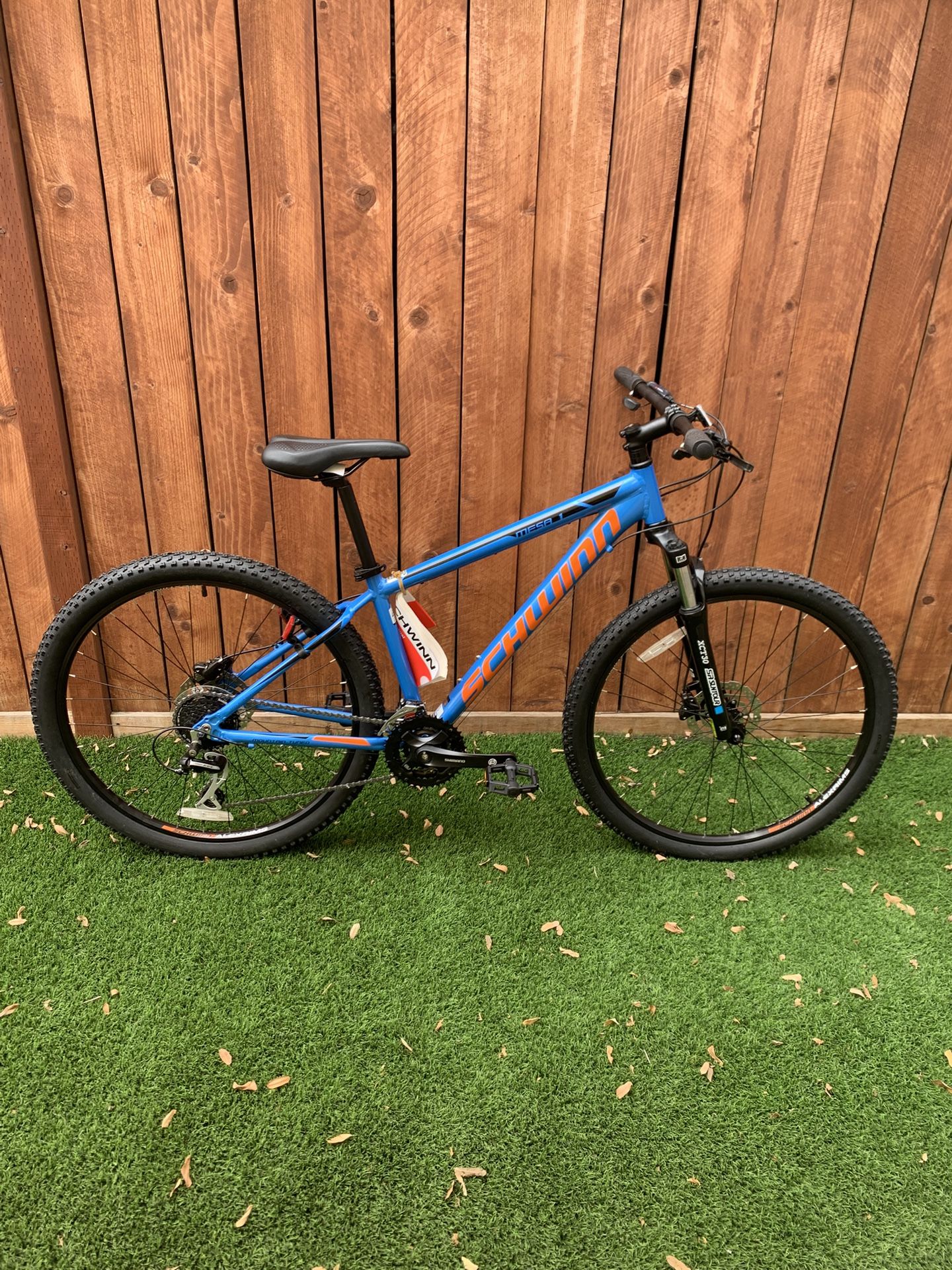 New XC MTB Hardtail w Hydraulic Disc Brakes