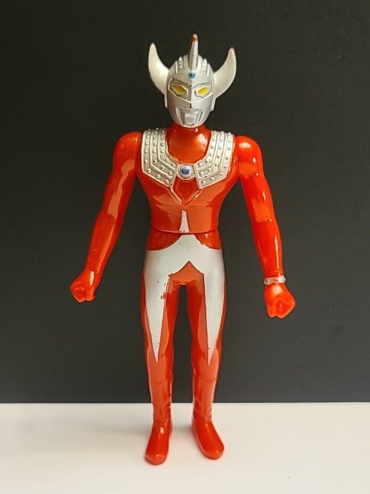 VINTAGE 1984 Bandai ULTRAMAN TARO Ultraman Series Figure