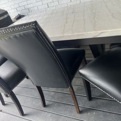 Dinning Table