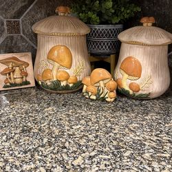 Vintage Mushroom Kitchen Set