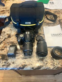 Nikon D5000 digital camera