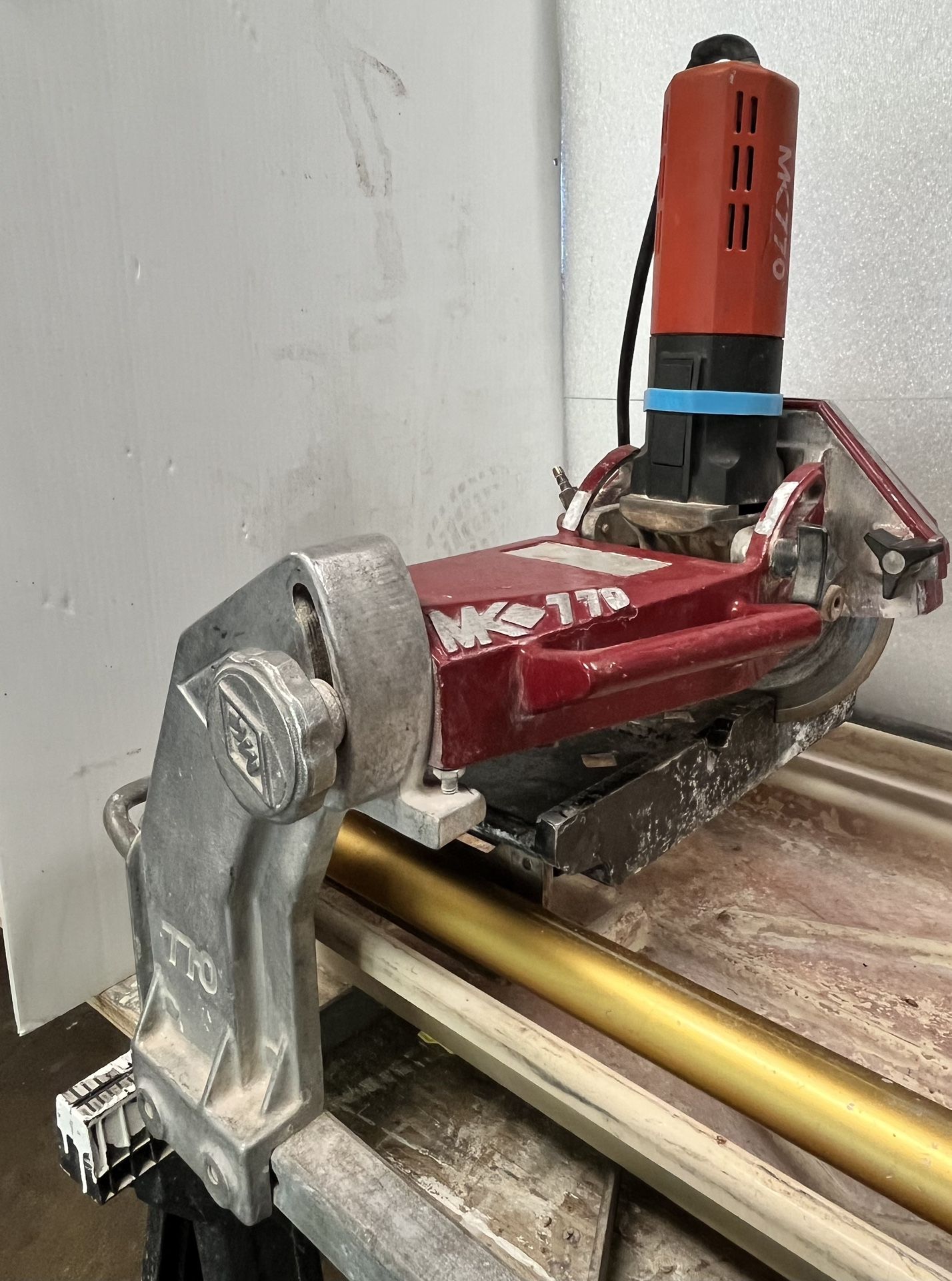 MK Diamond MK-770 tile Saw