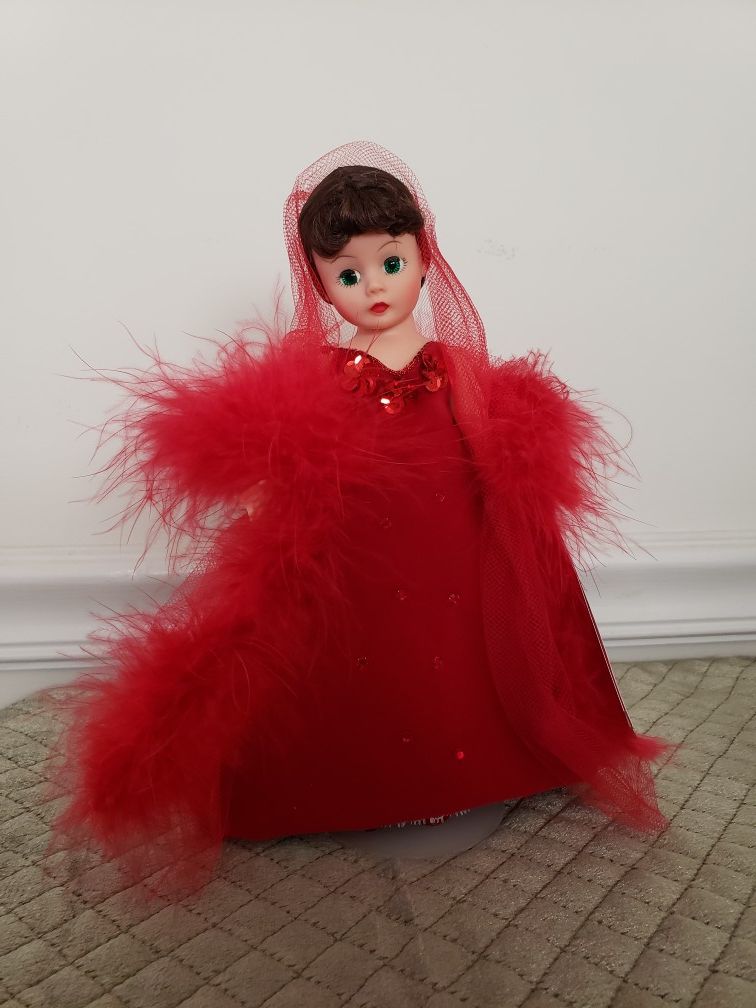 Madame Alexander Scarlett Red Dress 10" Doll (Gone With The Wind)